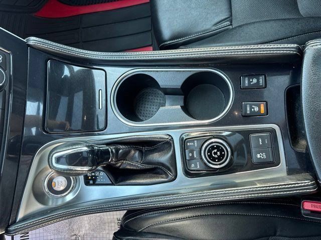 Used 2019 Nissan Maxima 3.5 SL w/ Floor Mat Group FWD image 26