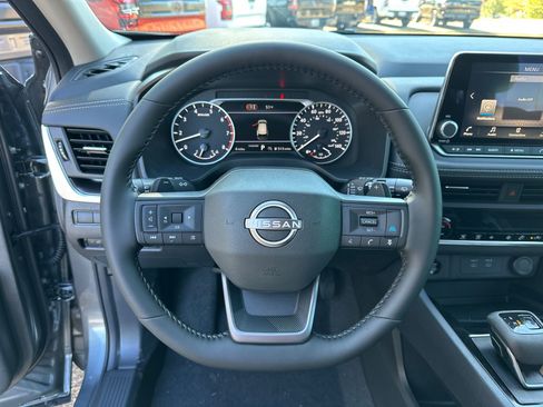 New 2026 Nissan Rogue SV image 24