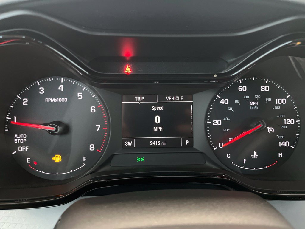Used 2024 Chevrolet Trax LS w/ LS Convenience Package FWD image 8