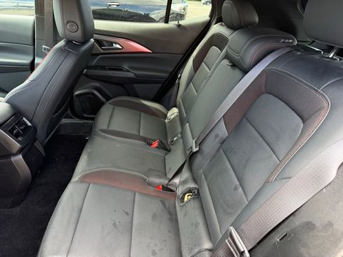 Used 2024 Chevrolet Equinox EV RS FWD image 11