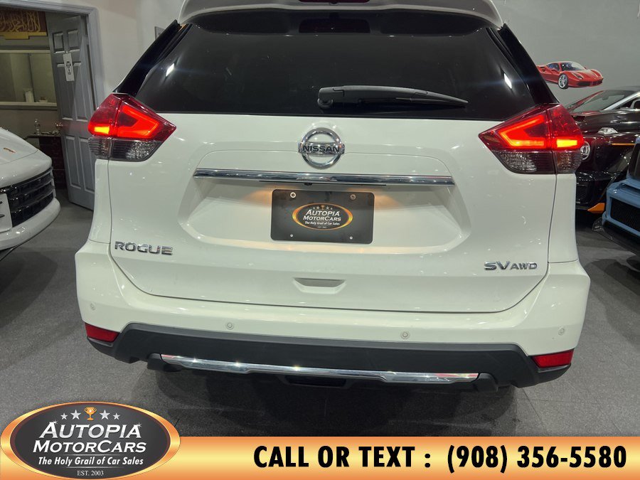Used 2017 Nissan Rogue SV AWD/4WD image 31