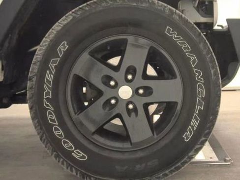 Used 2014 Jeep Wrangler Unlimited Sport w/ Quick Order Package 24S image 13