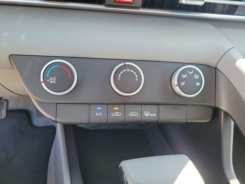New 2026 Hyundai Elantra SE FWD image 27