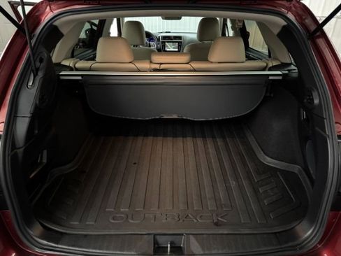Used 2019 Subaru Outback 2.5i Limited image 19