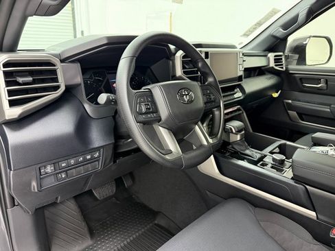 New 2026 Toyota Tundra SR5 w/ SR5 Convenience Package image 9