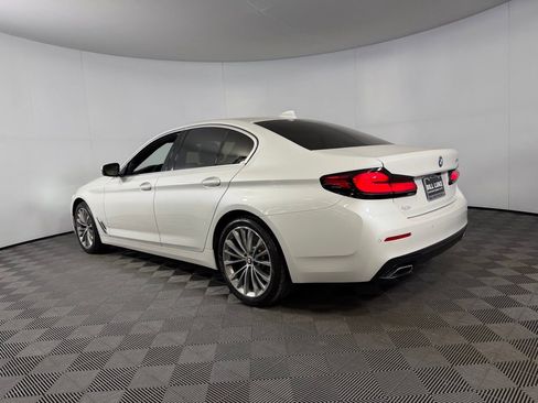 Used 2023 BMW 530i w/ Convenience Package image 7