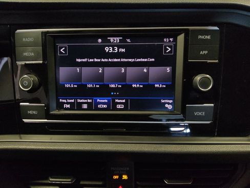 Used 2020 Volkswagen Jetta S FWD image 25