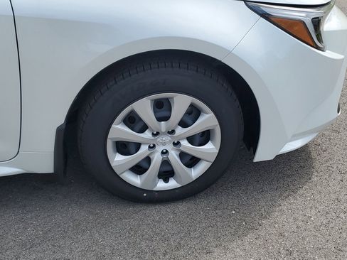 Certified 2026 Toyota Corolla LE FWD image 6