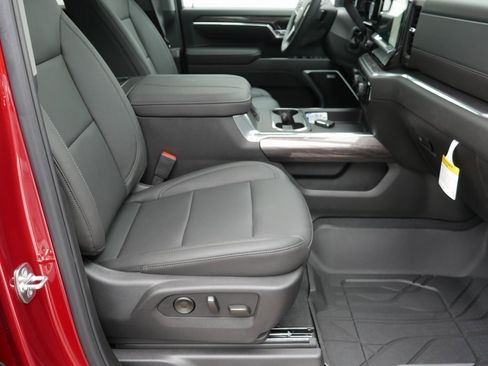 New 2026 Chevrolet Silverado 3500 LTZ w/ LTZ Convenience Package image 22