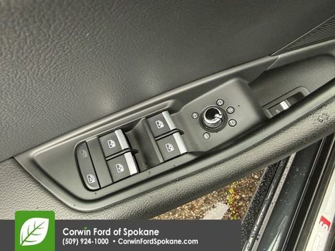 Used 2017 Audi A4 2.0T Prestige w/ Prestige Package image 22