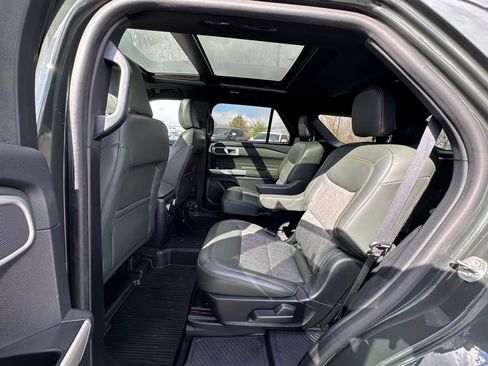 Used 2022 Ford Explorer Timberline image 6