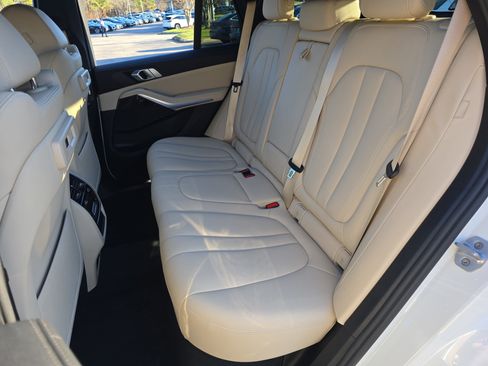 Used 2020 BMW X5 xDrive40i w/ Premium Package image 15