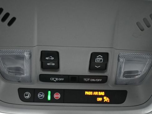 Used 2023 Chevrolet Malibu LT FWD image 15