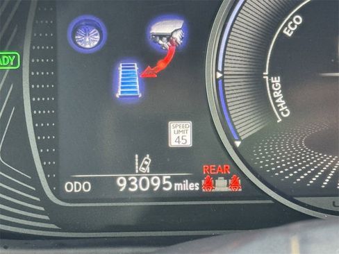 Used 2022 Lexus UX 250h w/ Premium Package image 19