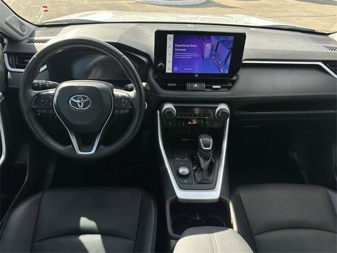 Used 2024 Toyota RAV4 Limited image 9