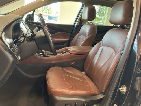 Used 2018 Buick Envision Premium image 12