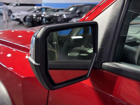 Used 2024 Chevrolet Colorado Trail Boss w/ Technology Package AWD/4WD image 14