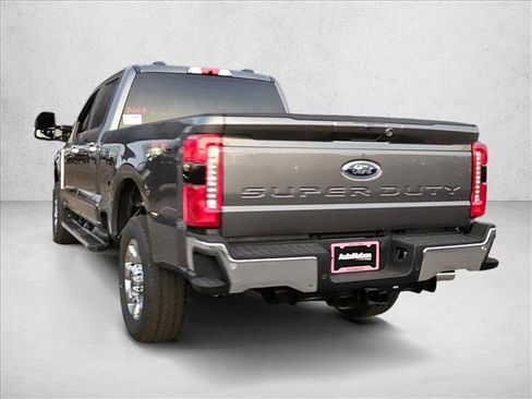 New 2026 Ford F250 Lariat w/ Chrome Package image 8