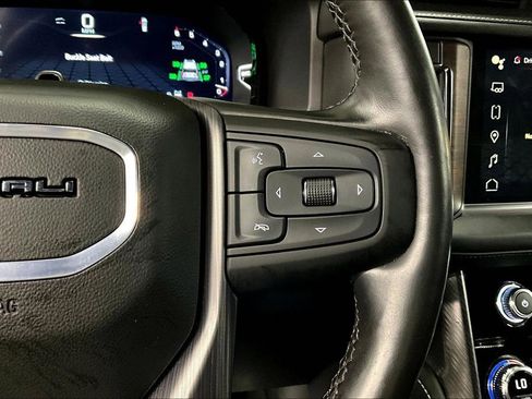 Used 2024 GMC Yukon XL Denali Ultimate image 12