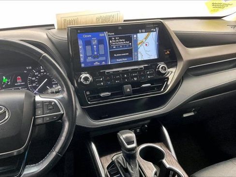Used 2020 Toyota Highlander Limited AWD/4WD image 5
