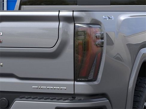 New 2025 GMC Sierra 2500 Denali Ultimate image 11