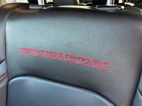 Used 2021 Jeep Wrangler Unlimited Rubicon image 14