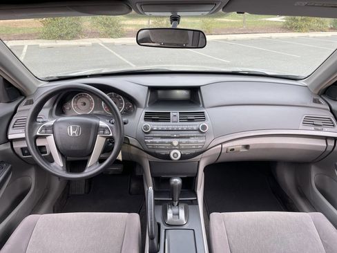 Used 2009 Honda Accord LX image 15