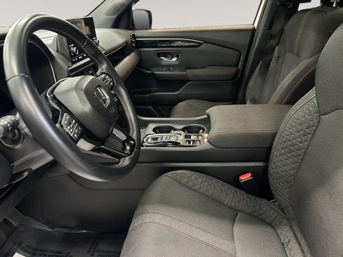 Certified 2023 Honda Pilot Sport image 9