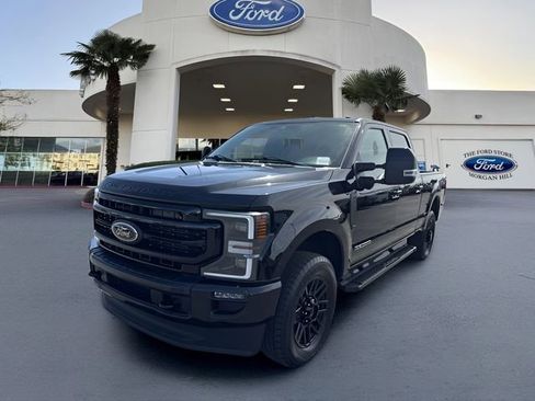 Certified 2022 Ford F250 Lariat w/ Black Appearance Package AWD/4WD image 2
