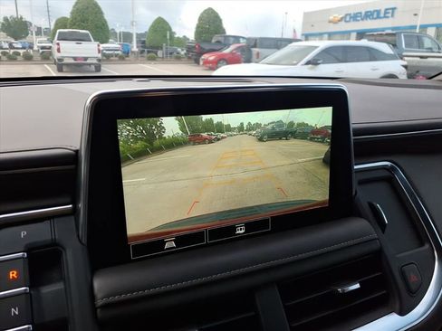 Used 2021 Chevrolet Tahoe Z71 AWD/4WD image 15