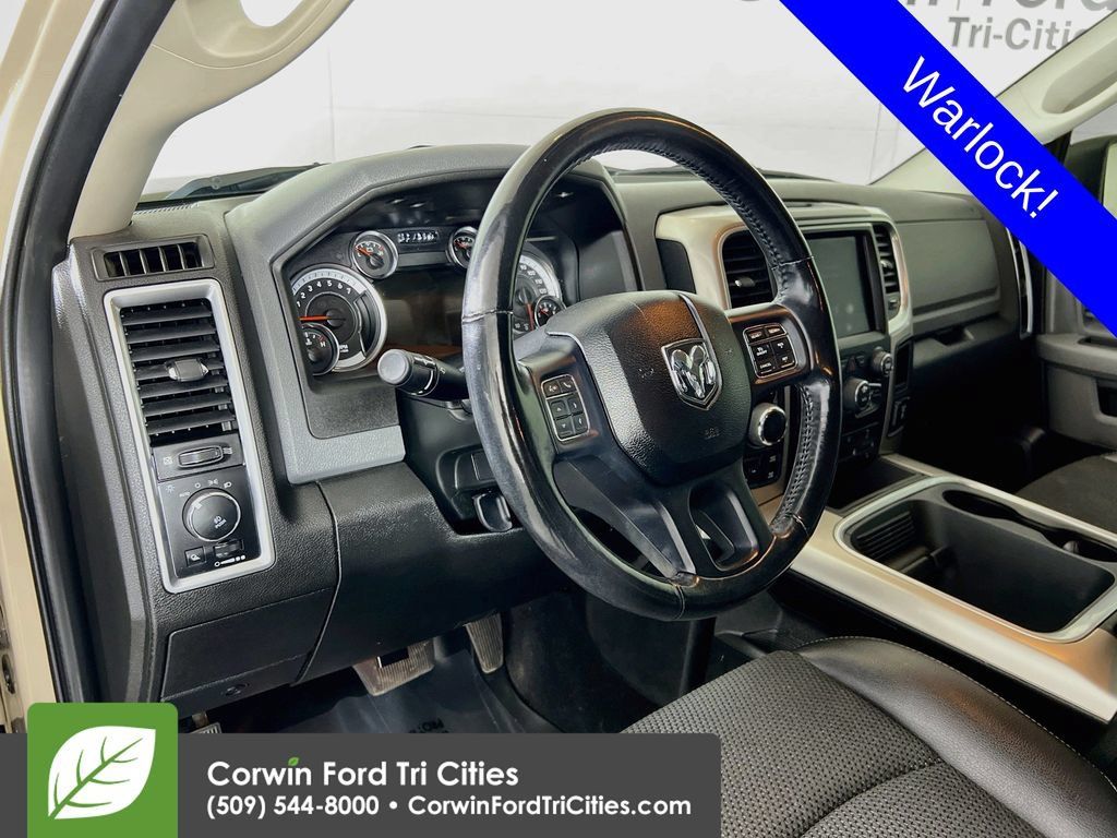 Used 2019 RAM 1500 Warlock AWD/4WD image 3