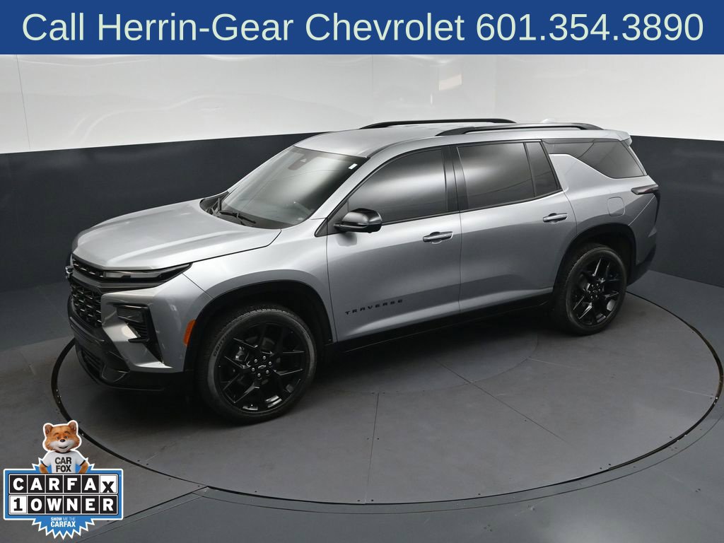 Used 2026 Chevrolet Traverse RS w/ LPO, Floor Liner Package FWD image 31