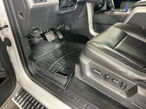 Used 2013 Ford F150 Lariat w/ Mid Equipment Group AWD/4WD image 14