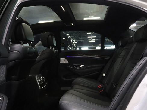 Used 2018 Mercedes-Benz S 560 Sedan image 14