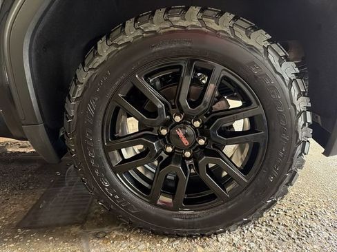 Certified 2022 GMC Sierra 1500 Elevation AWD/4WD image 10
