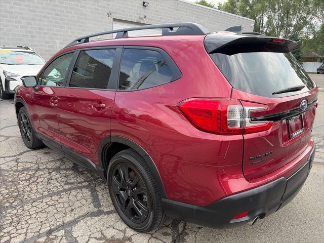 Used 2023 Subaru Ascent Onyx Edition AWD/4WD image 5