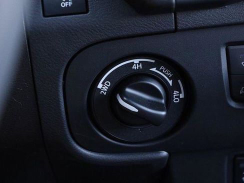 Used 2025 Nissan Frontier PRO-4X w/ Pro Premium Package image 20