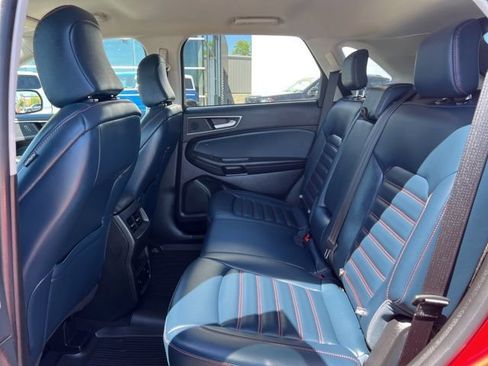 Used 2023 Ford Edge SEL w/ Sport Appearance Package AWD/4WD image 19