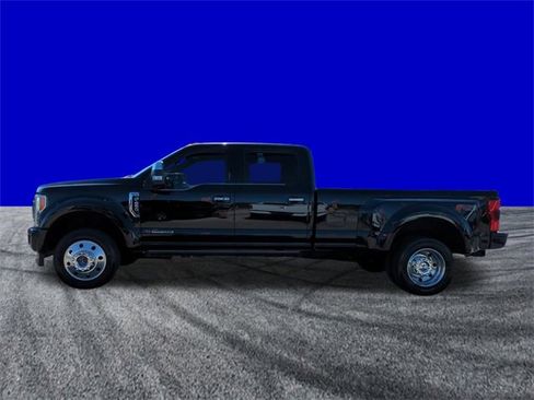 Certified 2018 Ford F450 Platinum w/ Platinum Ultimate Package image 7