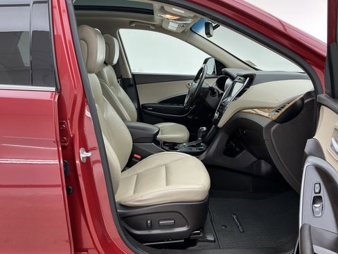 Used 2016 Hyundai Santa Fe Limited w/ Option Group 04 image 25