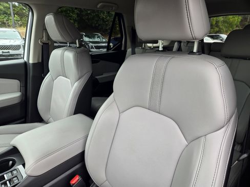 Used 2024 Honda Pilot EX-L image 16