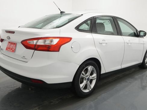 Used 2014 Ford Focus SE FWD image 8