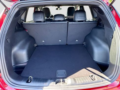 New 2026 Jeep Compass Latitude image 5