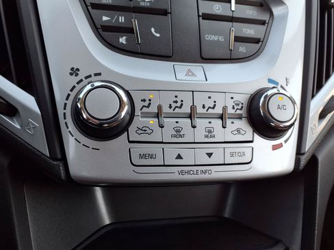 Used 2017 GMC Terrain SLE FWD image 8