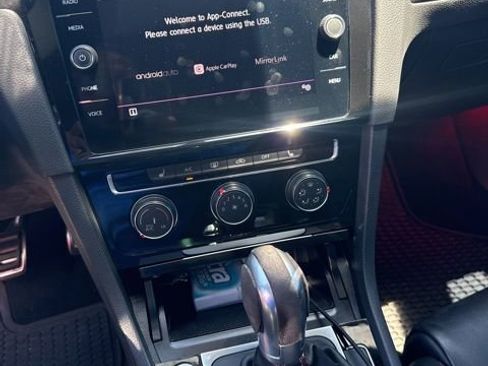Used 2018 Volkswagen GTI SE w/ SE Leather Package FWD image 1