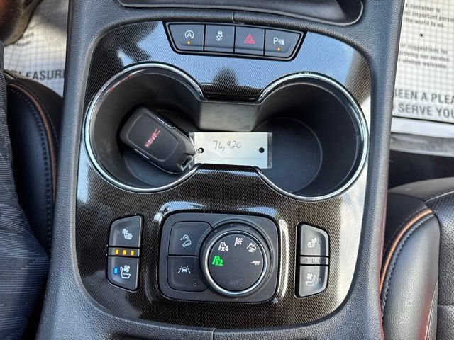 Used 2022 GMC Acadia AT4 w/ Preferred Package AWD/4WD image 24