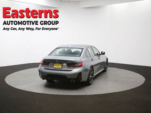 Used 2023 BMW 330i Sedan w/ M Sport Package image 39