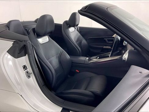 Certified 2022 Mercedes-Benz SL 55 AMG 4MATIC image 7