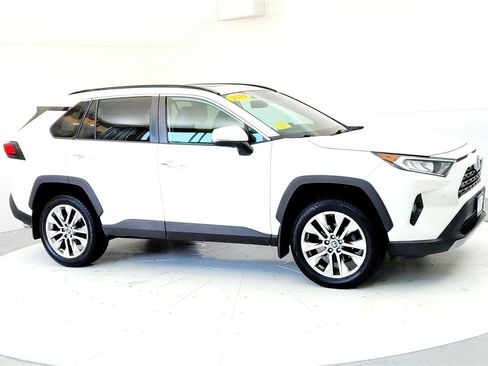 Used 2019 Toyota RAV4 Limited image 7