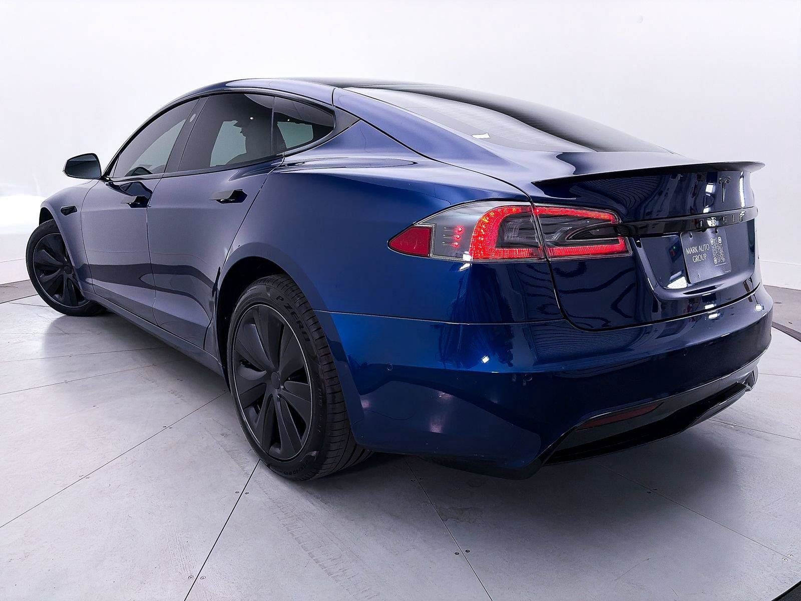 Used 2021 Tesla Model S Plaid AWD/4WD image 2